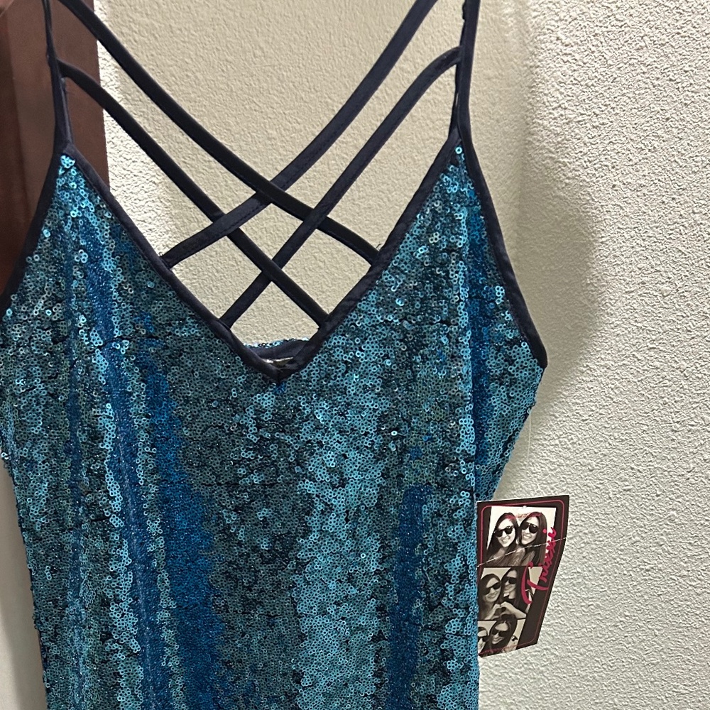 Ombré Sequins Mini  👗 🔥🔥